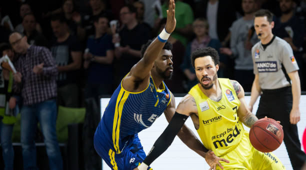 他们通过将 他们通过将